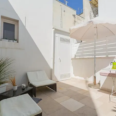 Residenza Vico Recupero By Wonderful Italy * Polignano a Mare